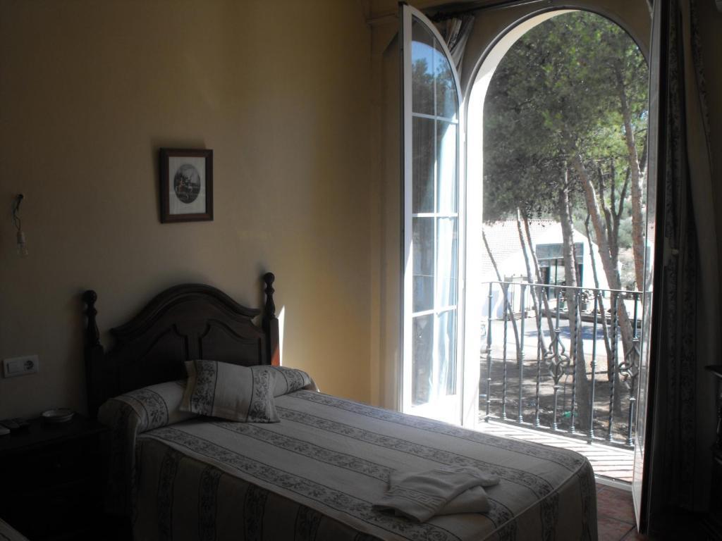 Hostal Nicol'S Otel Luque Dış mekan fotoğraf